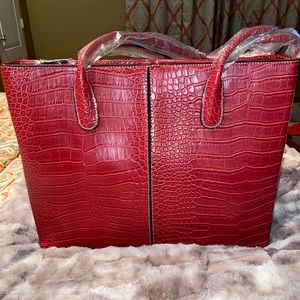 Red snakeskin printed leather large shoulder bag